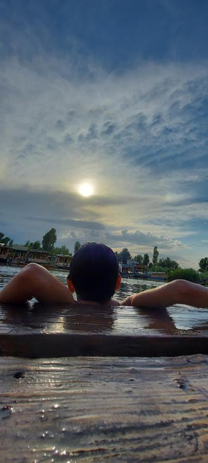 Green View Group Of Houseboats Srinagar  Phòng bức ảnh